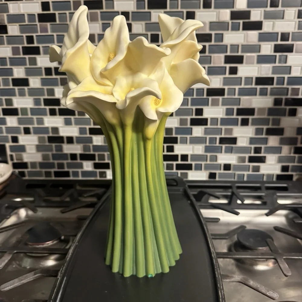 Ibis & Orchid Design Calla Lily #301 Sculptural Vase 13
